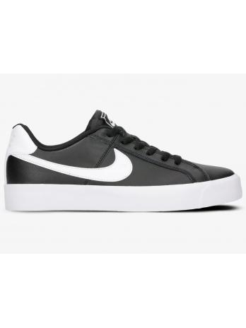 NIKE COURT ROYALE AC