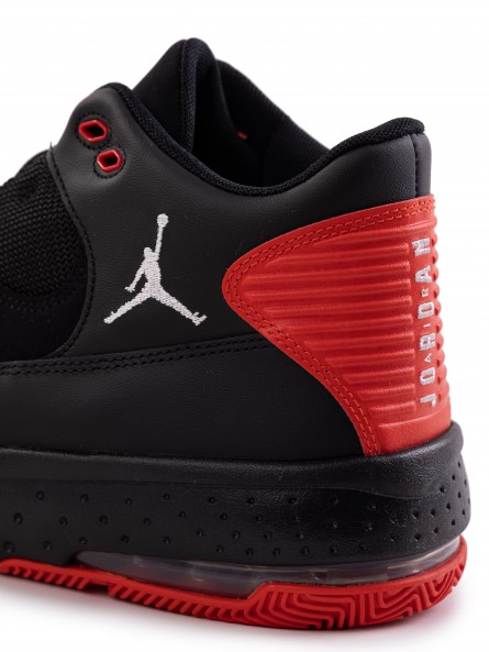 Nike Jordan Max Aura 2 - Sneakersy niskie